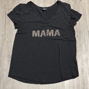 Black Graphic Tee with Leopard Print 'MAMA'
